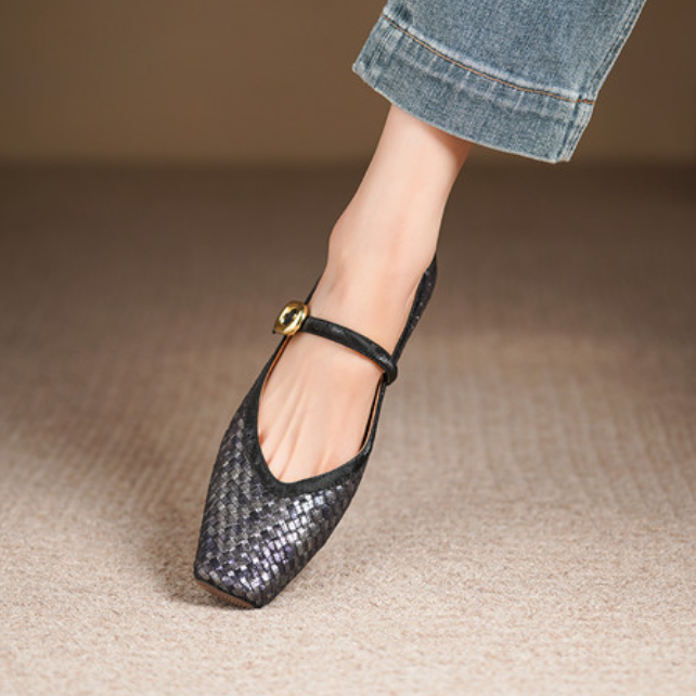 Handmade Woven One-Strap Chunky Heel Mary Jane Shoes for Women - Italian Style, Shallow Mouth Design, Trendy Fashion Footwear Handmade Woven One-Strap Chunky Heel Mary Jane Shoes for Women - Italian Style, Shallow Mouth Design, Trendy Fashion Footwear