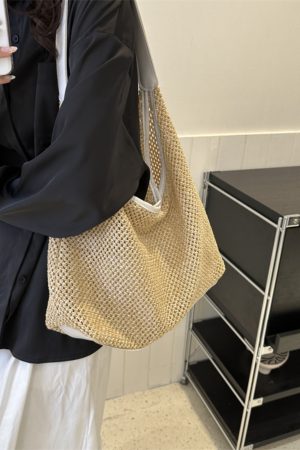 Handwoven Women's Vintage Tote Bag - Trendy Straw Woven Shoulder Bag with Large Capacity for Everyday Use