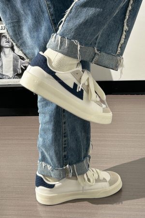 Harajuku Style White Sneakers for Couples - Lightweight, Breathable, Soft Sole Casual Skate Shoes for Summer