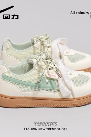 Harajuku Style White Sneakers for Couples - Lightweight, Breathable, Soft Sole Casual Skate Shoes for Summer