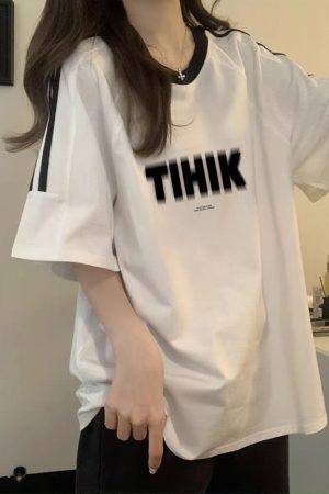 Heavyweight Pure Cotton White Short-Sleeve T-Shirt for Girls with Three Stripes and Spliced Design - Summer Raglan Top for Juniors