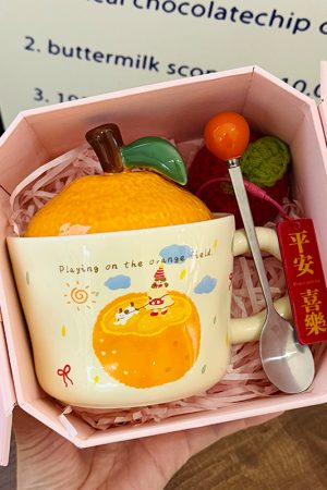 High Aesthetic Orange Ceramic Mug with Lid and Spoon - Perfect Birthday and Graduation Gift for Girls
