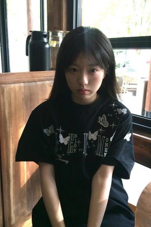 High-End 3D Butterfly Embroidered Letter Short Sleeve T-Shirt for Women - American Style, Summer 2025 Heavyweight Couple's Top