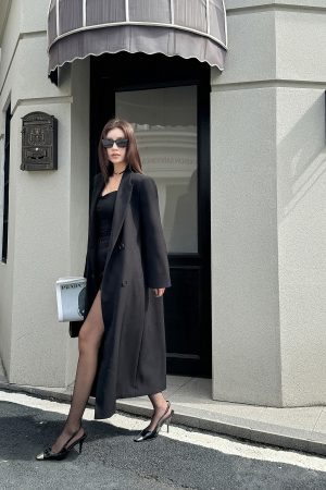 High-End Black Slimming Loose Mid-Length Double-Breasted Trench Coat for Women - Lightweight Spring Fashion