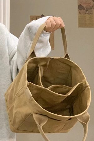 High-End Canvas Tote Bag for Women, Versatile Fashionable Lunch Bag, Chic Everyday Handbag