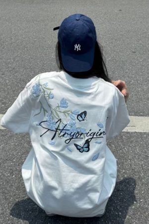 High-End Embroidered Orchid Butterfly Short-Sleeve T-Shirt for Women - Summer American Style Unique Couple Top