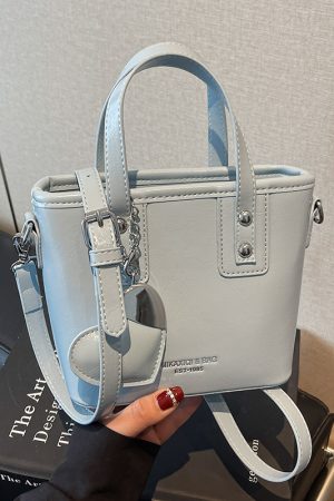 High-End Heart-Shaped Handbag for Women - Fashionable Tote Bucket Bag, 2025 New Style, Vegetable Basket Shoulder Crossbody Bag