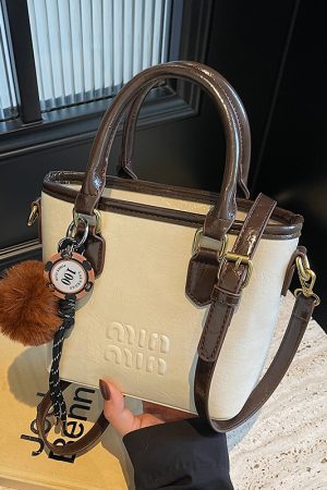 High-End Letter Design Water Bucket Tote Bag for Women - Niche Shoulder Crossbody Bag, 2025 Vegetable Basket Style