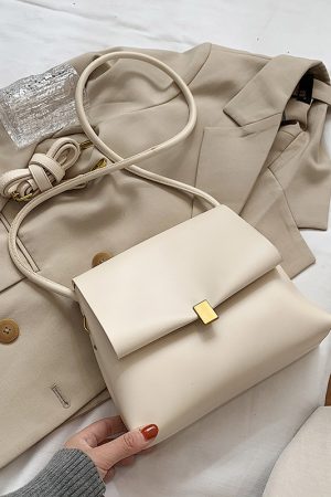 High-End Light Luxury Women's Water-Resistant Crossbody Bag - Versatile Spring 2025 Commuting & Travel Shoulder Bag