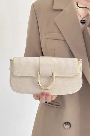 High-End Minimalist Small Square Bag - Versatile Diamond Quilted Chain Crossbody Underarm Shoulder Bag 2023 Trend