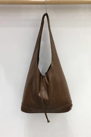 High-End Retro Soft Leather Triangular Tote Bag - Versatile Commuter Shoulder Bag for Work, Korean Style Fashion Accessory