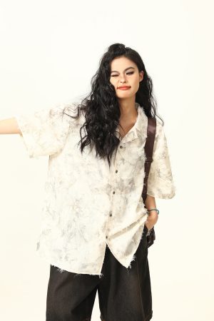 High-End Tassel Shirt for Women - Personalized Trendy Suit Collar Short-Sleeve Top, Chic Fashion Statement, Perfect for Y2K Style