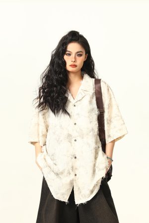 High-End Tassel Shirt for Women - Personalized Trendy Suit Collar Short-Sleeve Top, Chic Fashion Statement, Perfect for Y2K Style