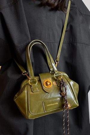 High-End Textured Bowling Bag for Women, Trendy Shoulder Crossbody Clip Bag, Fashionable 2025 Style