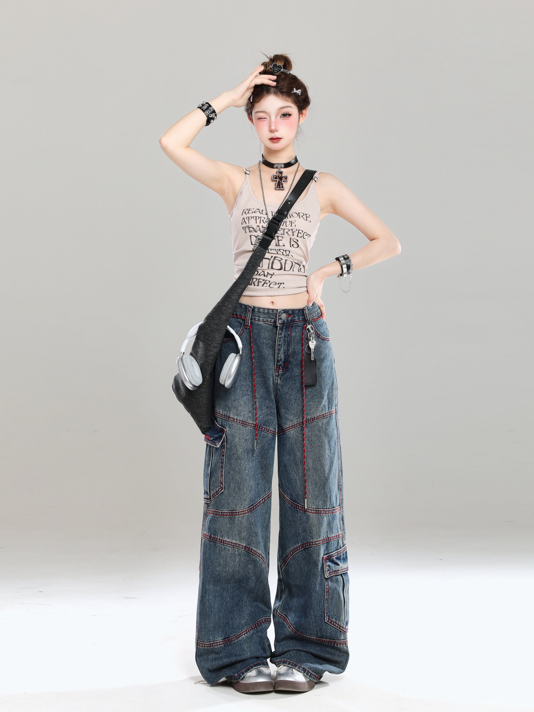 High-End Women's Straight-Leg Jeans - American Style Loose-Fit Wide-Leg Long Pants for Summer 2025, Slimming Design, Trendy Fashion High-End Women's Straight-Leg Jeans - American Style Loose-Fit Wide-Leg Long Pants for Summer 2025, Slimming Design, Trendy Fashion