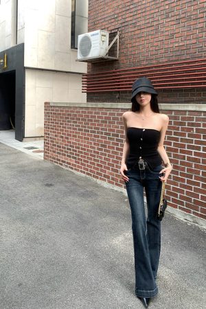 High-Quality Comic Print Long Legs Women's Vintage Mid-High Waist Slimming Flared Jeans for Summer Fashion