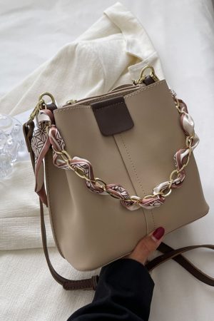 High-Quality Soft Leather Women's Shoulder Bag - Small Fragrant Wind Design, Chain Tote & Crossbody Style, Perfect for Everyday Use
