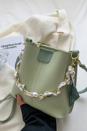 High-Quality Soft Leather Women's Shoulder Bag - Small Fragrant Wind Design, Chain Tote & Crossbody Style, Perfect for Everyday Use