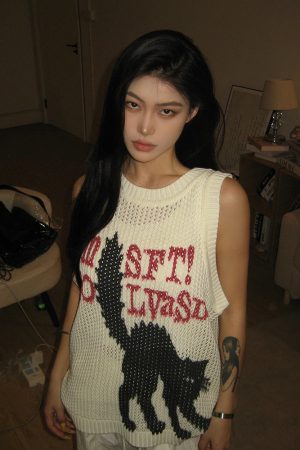 High Street Hollow-Out Vest for Women - Summer Cat Jacquard Knitted Top, Loose Hip-Hop Style, American 90s Fashion