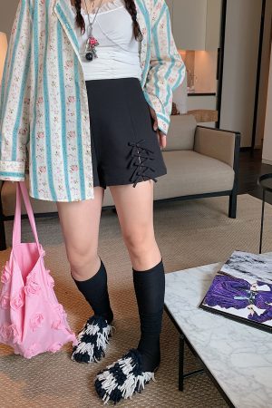 High Waist Casual Loose Black Shorts with Gold Butterfly Knot Cutout for Women - Spring/Summer 2025 Fashion Trend