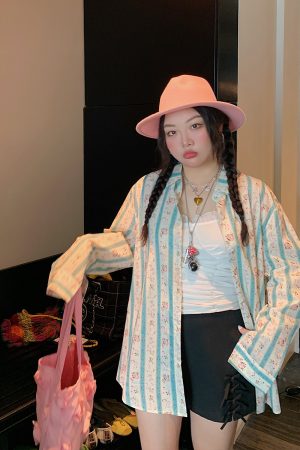 High Waist Casual Loose Black Shorts with Gold Butterfly Knot Cutout for Women - Spring/Summer 2025 Fashion Trend