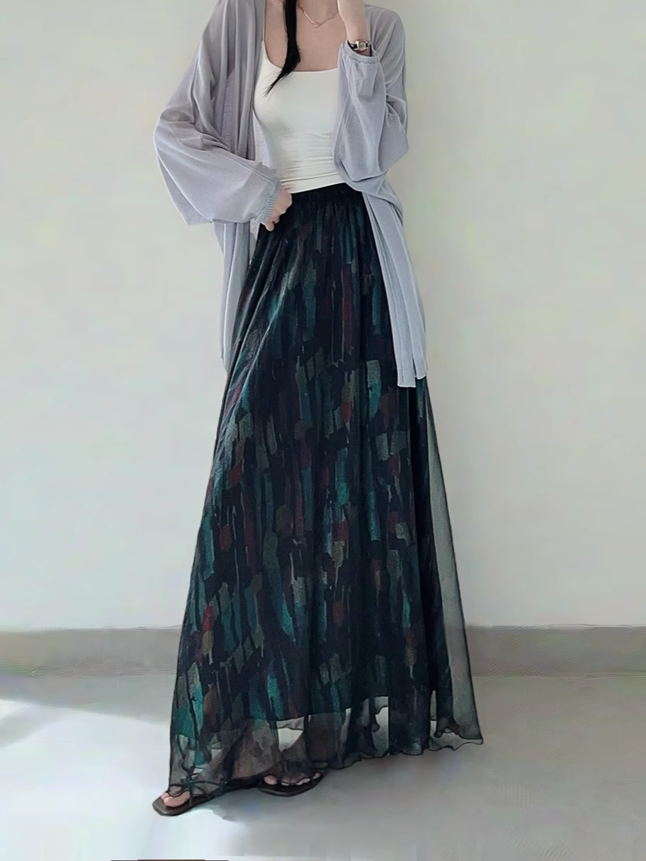 High Waist Colorful Printed Chiffon Skirt for Women - Glossy Long Hem Spring/Summer 2025 Fashion, Ground-Dragging Design High Waist Colorful Printed Chiffon Skirt for Women - Glossy Long Hem Spring/Summer 2025 Fashion, Ground-Dragging Design