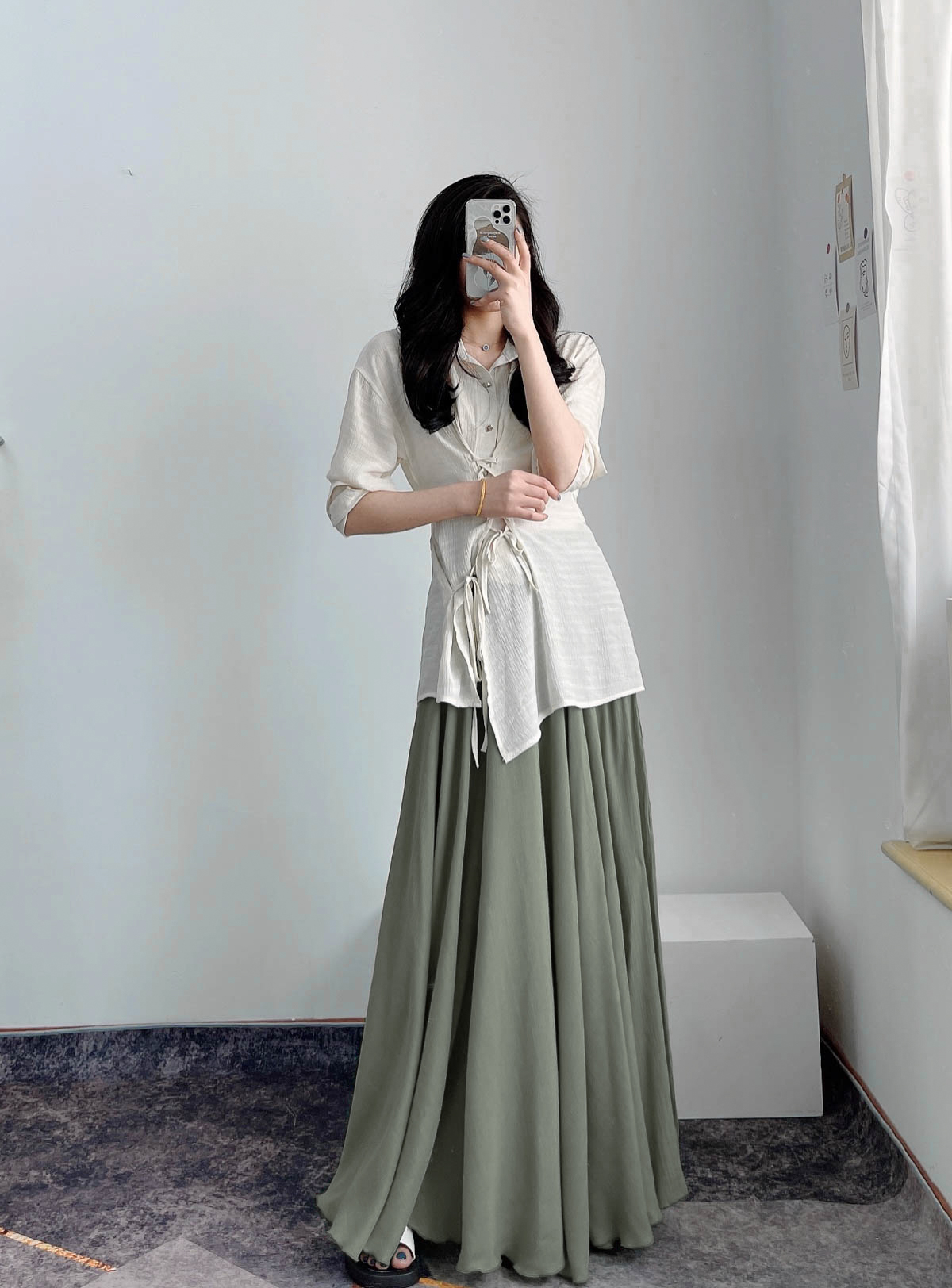 High-Waisted A-Line Long Skirt in Wrinkle-Resistant Cotton-Linen, Solid Color, Large Swing, Slimming Design for Spring & Summer High-Waisted A-Line Long Skirt in Wrinkle-Resistant Cotton-Linen, Solid Color, Large Swing, Slimming Design for Spring & Summer