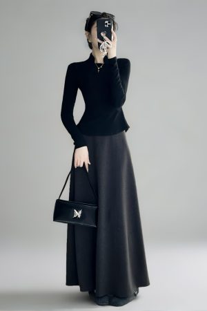 High-Waisted A-Line Long Skirt with Elastic Waist, Loose Fit, Zipper - Versatile Casual Floor-Length Skirt for Spring and Summer