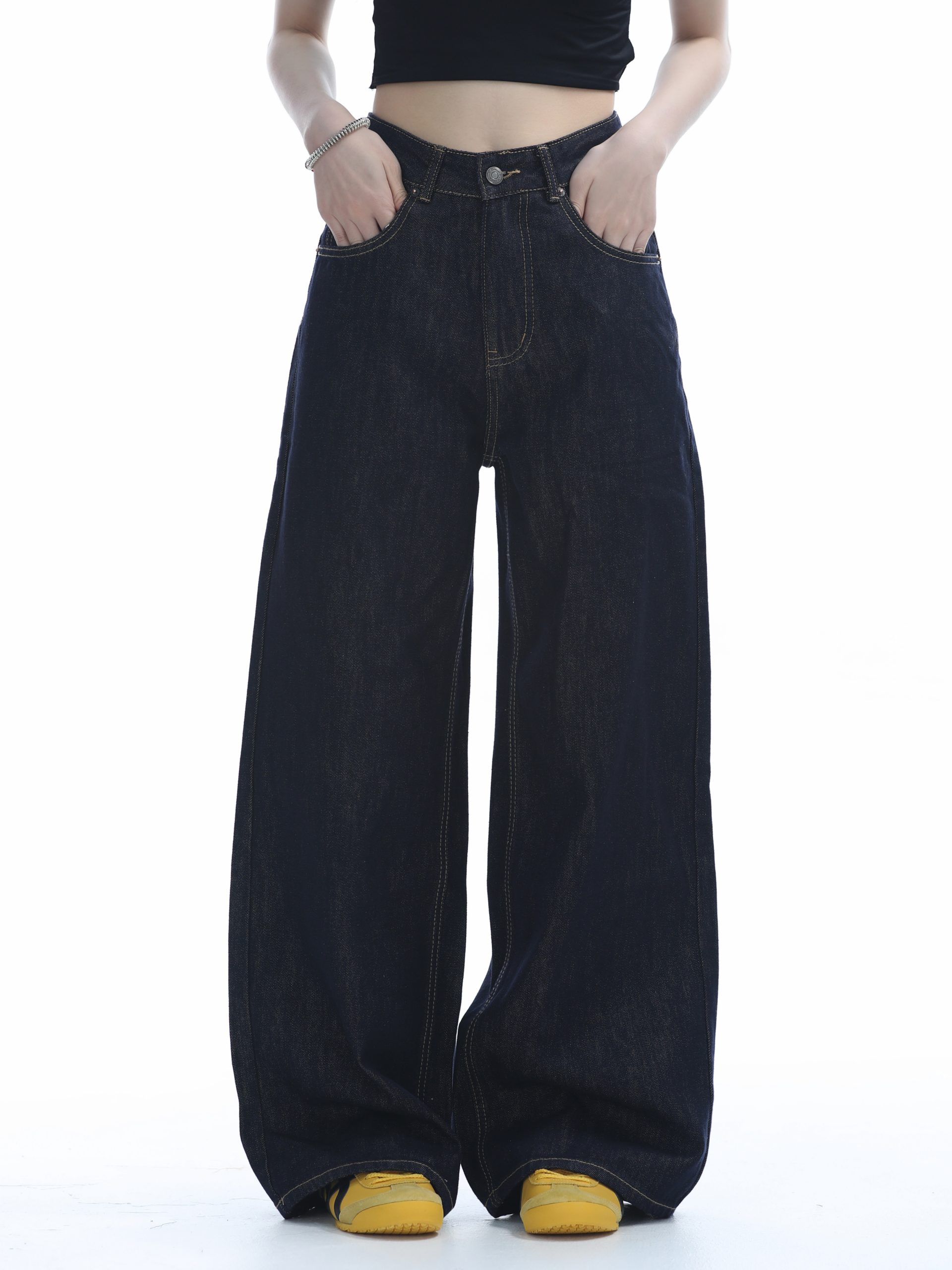 High-Waisted American Retro Wide-Leg Jeans for Women, Casual Draped Floor-Length Pants in Lazy Style High-Waisted American Retro Wide-Leg Jeans for Women, Casual Draped Floor-Length Pants in Lazy Style