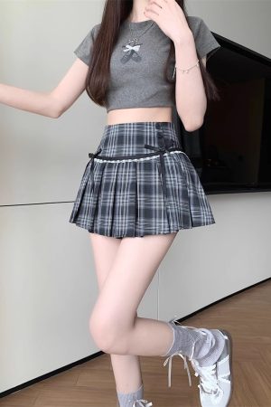 High-Waisted Black Plaid Pleated Skirt for Women - Plus Size Summer A-Line Bow Checkered Short Skirt, Anti-Exposure American Style