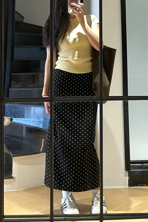 High-Waisted Black Polka Dot Midi Skirt for Women - Plus Size, Slimming Chiffon A-Line for Summer 2025, Trendy and Stylish