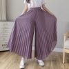 High-Waisted Chiffon Pleated Wide-Leg Culottes for Women, Flowy Draping Three-Quarter Pants, Summer Fashion Essentials