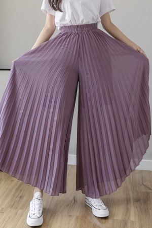 High-Waisted Chiffon Pleated Wide-Leg Culottes for Women, Flowy Draping Three-Quarter Pants, Summer Fashion Essentials