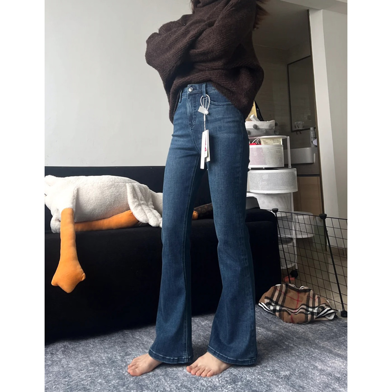 High-Waisted Dark Blue Flared Jeans for Plus Size Petite Women - Slimming Bell-Bottom Pants, 2025 New Style High-Waisted Dark Blue Flared Jeans for Plus Size Petite Women - Slimming Bell-Bottom Pants, 2025 New Style