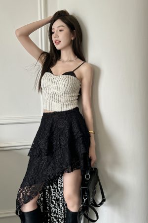 High-Waisted Irregular Lace Half Skirt for Women - 2025 Spring Summer White Mid-Length Cake Skirt, Lightweight Fashion Essential