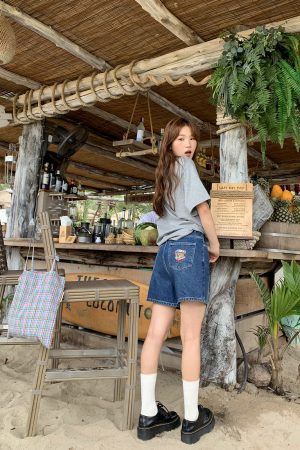 High-Waisted Little Bear Embroidered Pocket Denim Shorts for Women - Straight-Leg Petite 2025 Fashion Trend