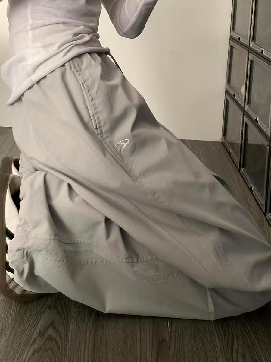 High-Waisted Loose Cargo Pants for Women - American Retro Spicy Girl Parachute Wide-Leg Sports Trousers High-Waisted Loose Cargo Pants for Women - American Retro Spicy Girl Parachute Wide-Leg Sports Trousers