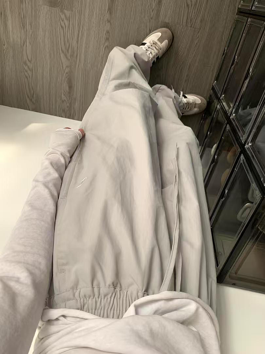 High-Waisted Loose Cargo Pants for Women - American Retro Spicy Girl Parachute Wide-Leg Sports Trousers High-Waisted Loose Cargo Pants for Women - American Retro Spicy Girl Parachute Wide-Leg Sports Trousers