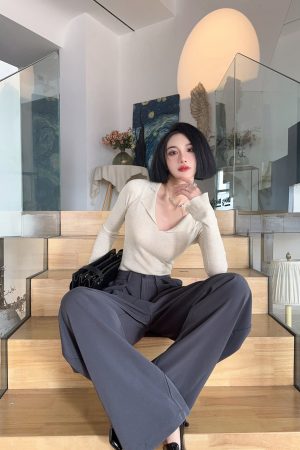 High-Waisted Loose Off-White Wide-Leg Pants for Women - Spring/Summer Floor-Length Draped Trousers in Light Fabric