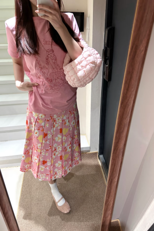 High-Waisted Pink Floral Midi Skirt for Women - Retro A-Line Pleated Style, Versatile and Flattering for 90s and Y2K Fashion