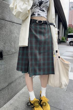High-Waisted Plaid Midi Skirt for Women, Plus Size A-Line Pleated Umbrella Skirt for Autumn and Winter Fashion