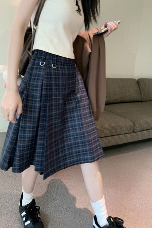 High-Waisted Plaid Midi Skirt for Women, Plus Size A-Line Pleated Umbrella Skirt for Autumn and Winter Fashion