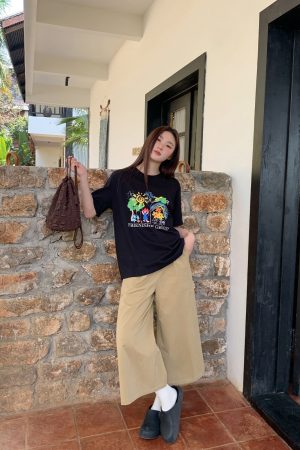 High-Waisted Pleated Casual Pants for Women - Summer 2025 Narrow-Edged Three-Quarter Wide-Leg Design