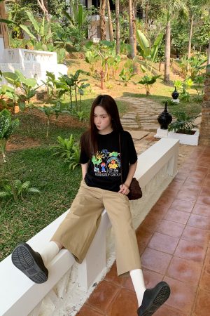 High-Waisted Pleated Casual Pants for Women - Summer 2025 Narrow-Edged Three-Quarter Wide-Leg Design