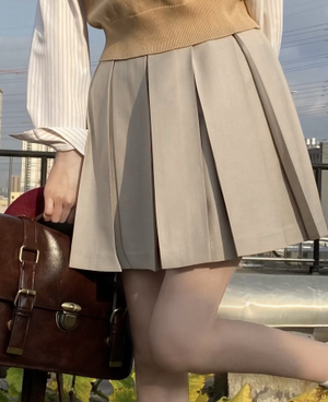 High-Waisted Pleated JK Uniform Skirt in Plaid - Solid Color Basic Style, Authentic 90s-Inspired Pudding Bear Aesthetic