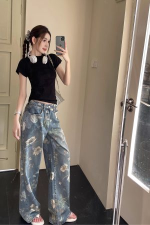 High-Waisted Retro Printed Wide-Leg Jeans for Women - Lightweight Draped Floor-Length Pants for Tall Individuals