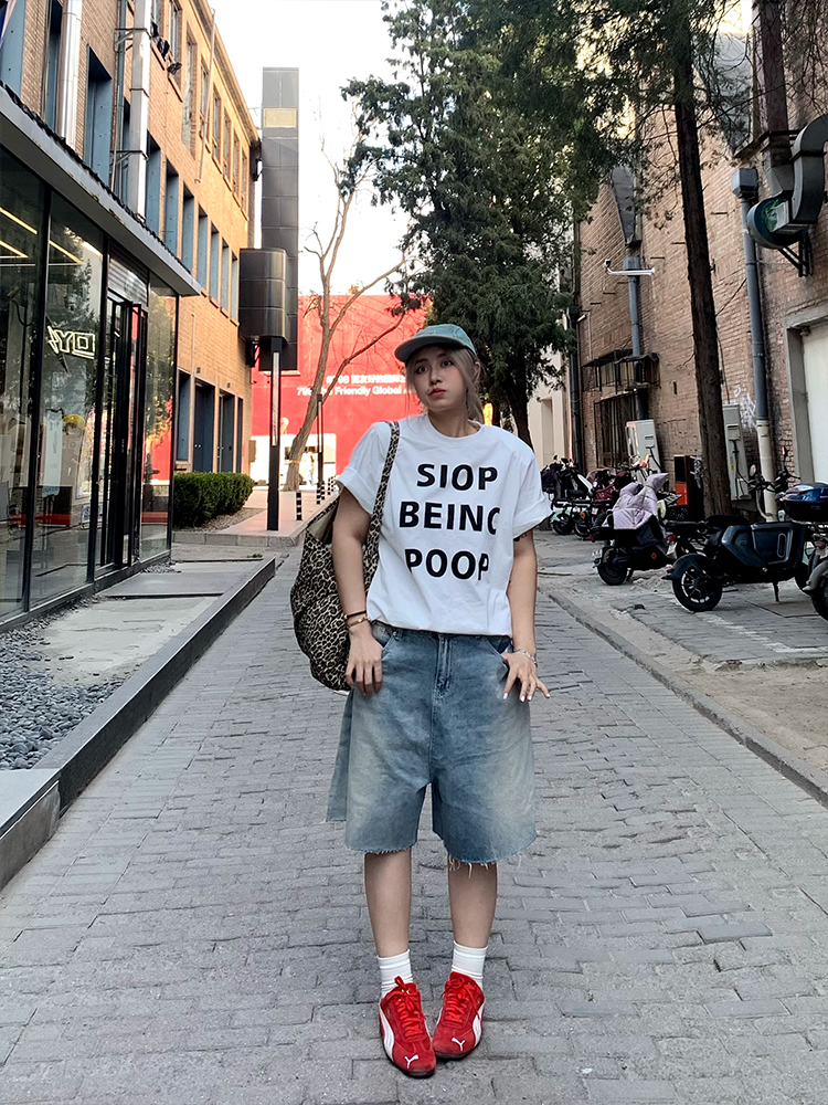 High-Waisted Slim Straight Wide-Leg Denim Pants for Women - Versatile Casual Style for Spring/Summer 2025 High-Waisted Slim Straight Wide-Leg Denim Pants for Women - Versatile Casual Style for Spring/Summer 2025