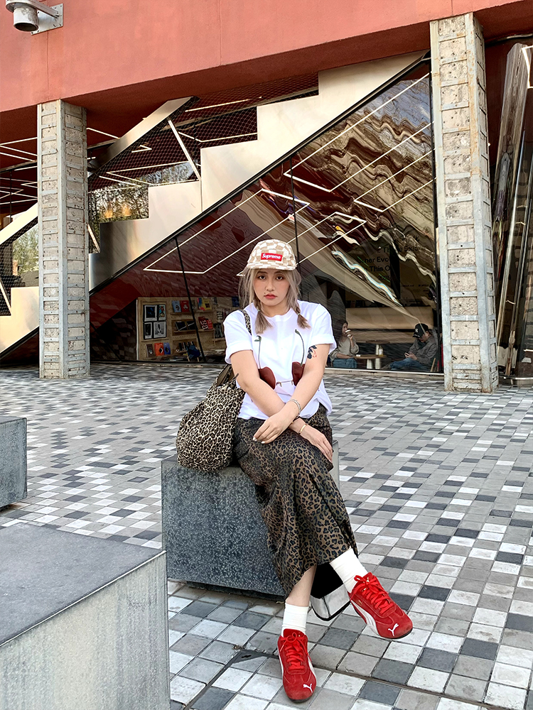 High-Waisted Slimming Leopard Print Skirt for Women - Versatile Loose Long Skirt for Spring/Summer 2025 Fashion High-Waisted Slimming Leopard Print Skirt for Women - Versatile Loose Long Skirt for Spring/Summer 2025 Fashion