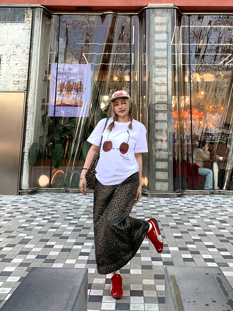 High-Waisted Slimming Leopard Print Skirt for Women - Versatile Loose Long Skirt for Spring/Summer 2025 Fashion High-Waisted Slimming Leopard Print Skirt for Women - Versatile Loose Long Skirt for Spring/Summer 2025 Fashion