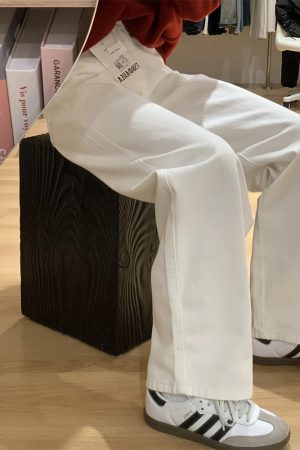 High-Waisted White Straight-Leg Loose Jeans for Women, Plus Size, Flattering Wide-Leg Style, 2025 Trendy Fashion